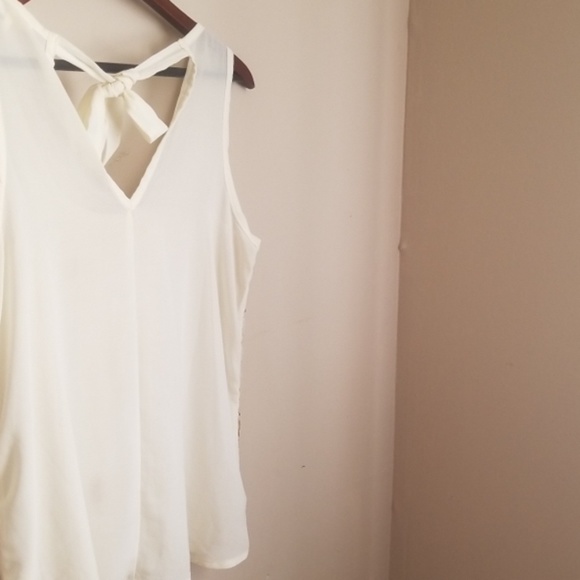 Kirra Blouse - Picture 2 of 4